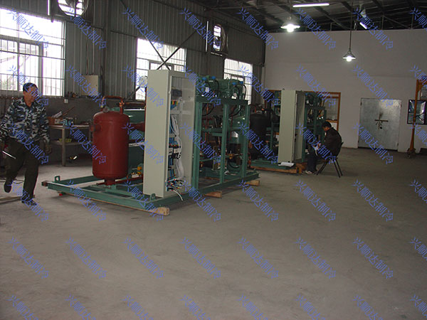 掌握工業(yè)冷水機組使用技巧降低企業(yè)成本并提高穩(wěn)定性 掌握工業(yè)冷水機組使用技巧降低企業(yè)成本并提高穩(wěn)定性